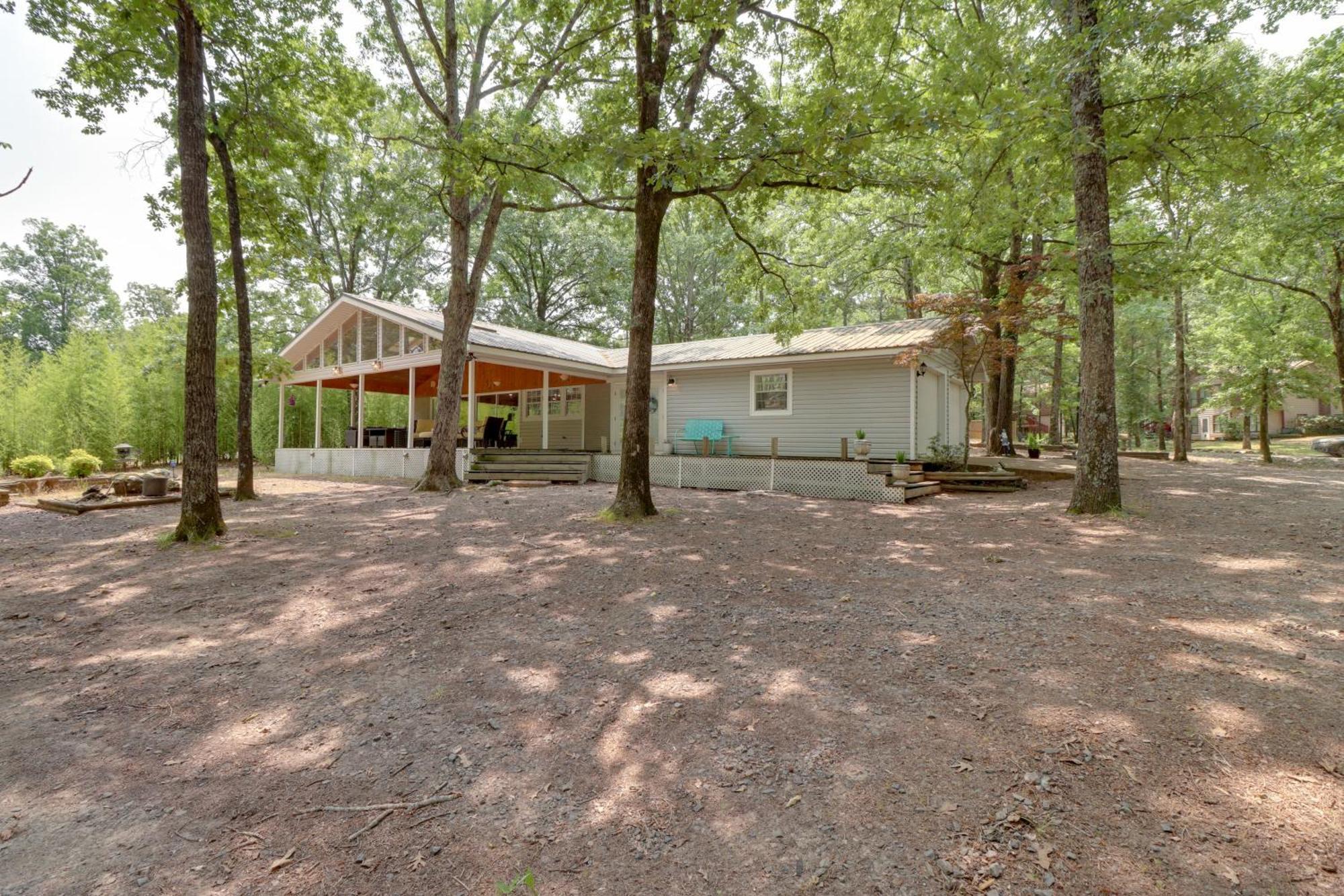 Arkansas Vacation Rental On Greers Ferry Lake! Fairfield Bay Exterior photo