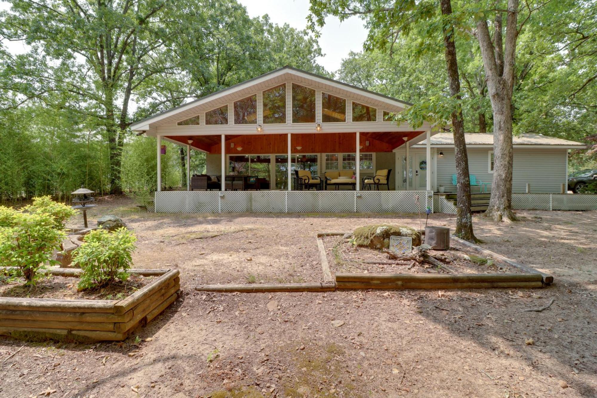 Arkansas Vacation Rental On Greers Ferry Lake! Fairfield Bay Exterior photo